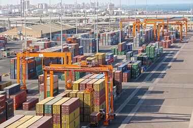 Montecon orders two e-RTGs from Liebherr