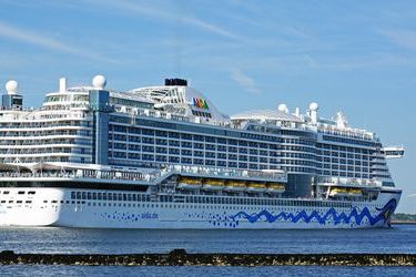 World's largest cruise ship battery pack