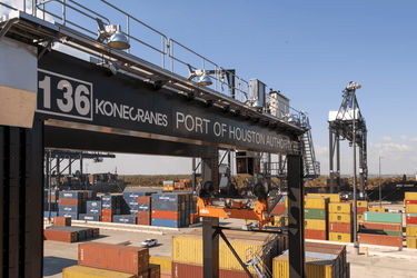 Port of Houston buys RTGs from Konecranes