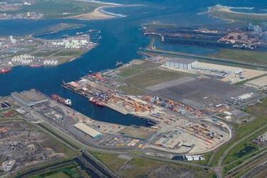 PD Ports-Glencore contract signed