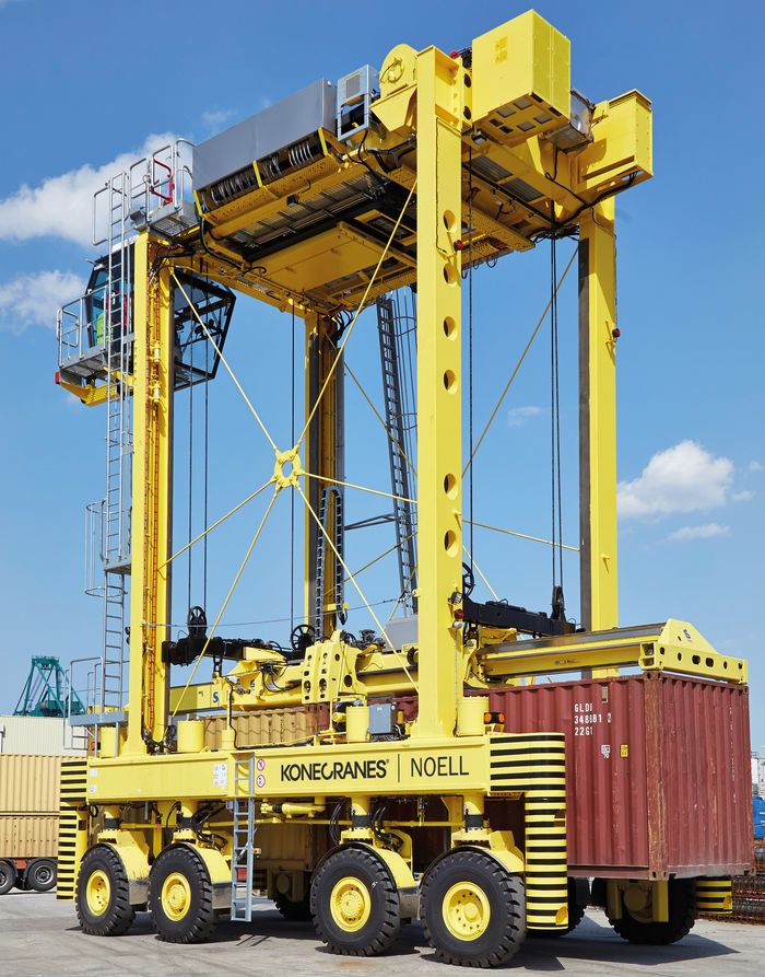 Konecranes Noell Straddle Carrier